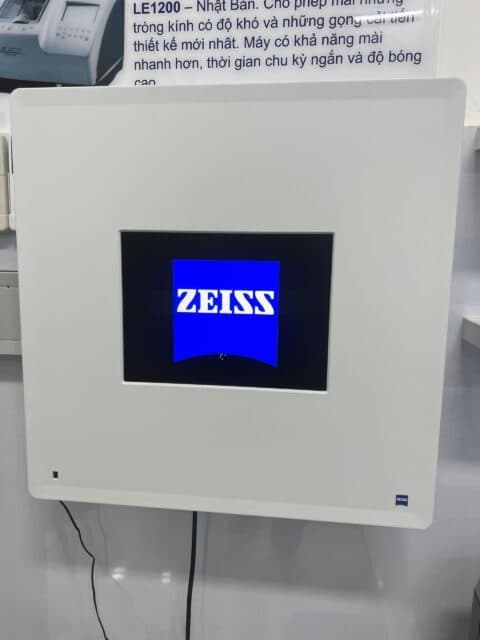 Màn Hình Thử Thị Lực Zeiss Visu Screen